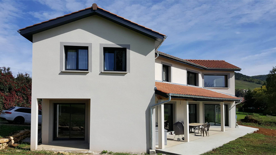 Lire la suite à propos de l’article Maison neuve à Poncin